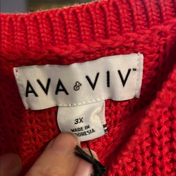 Ava & Viv Red Tank Top Sweater with Silver Accent - Picture 2 of 4